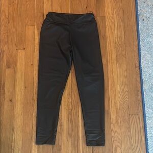 SHEIN Black Leggings Sleek Form-Fitting Design